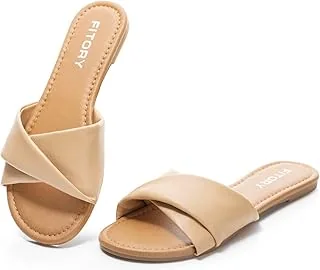 Stylish women’s travel outfits for exploring Greece